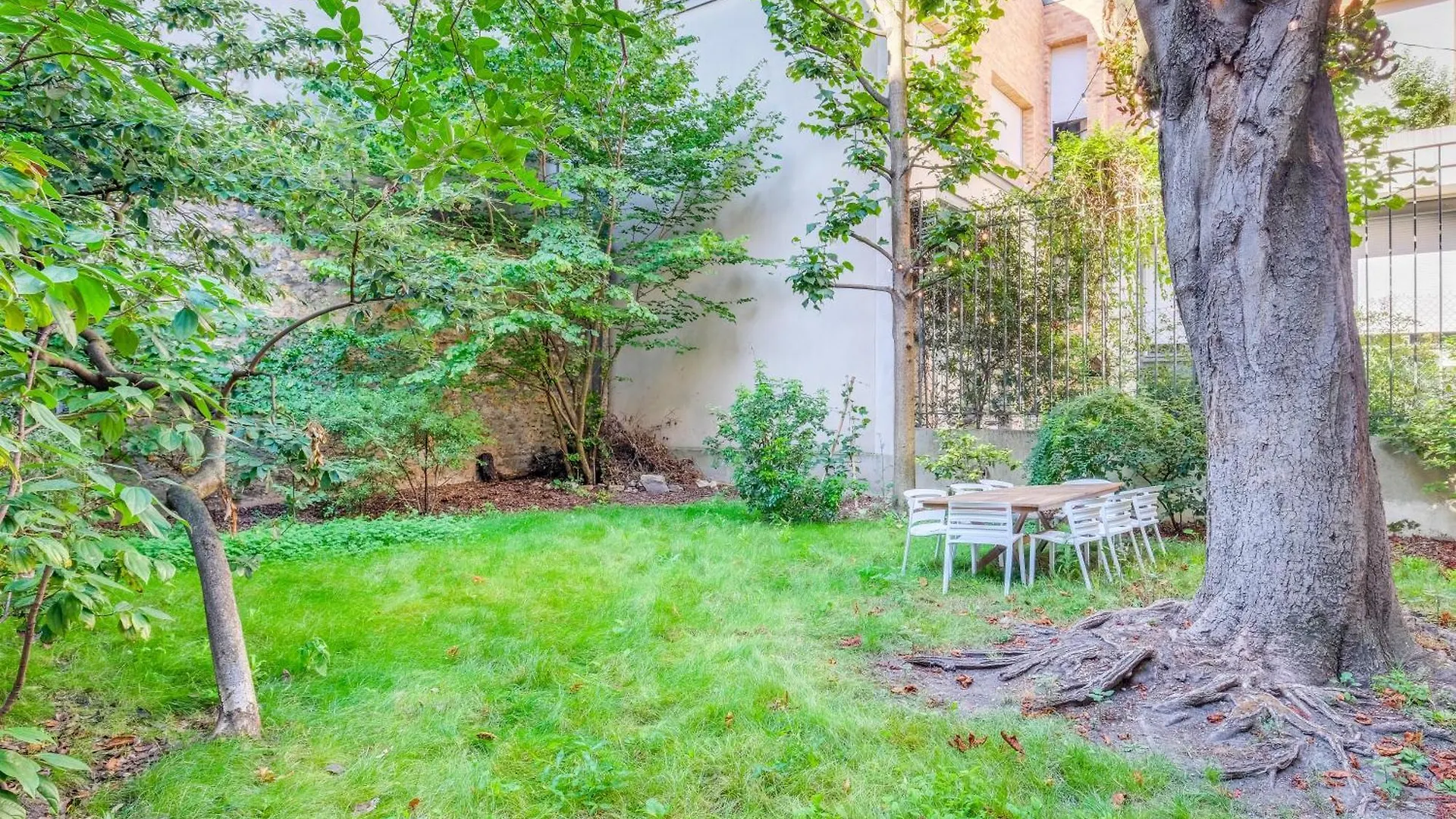 Apartment Montmartre Sacre-Coeur, Appartement Jardin 6 A 8P Paris
